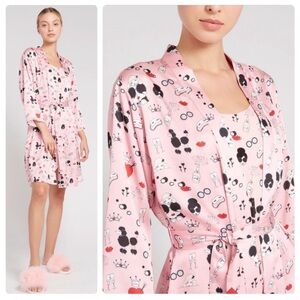 Alice + Olivia Morgan Lane Maylin Robe